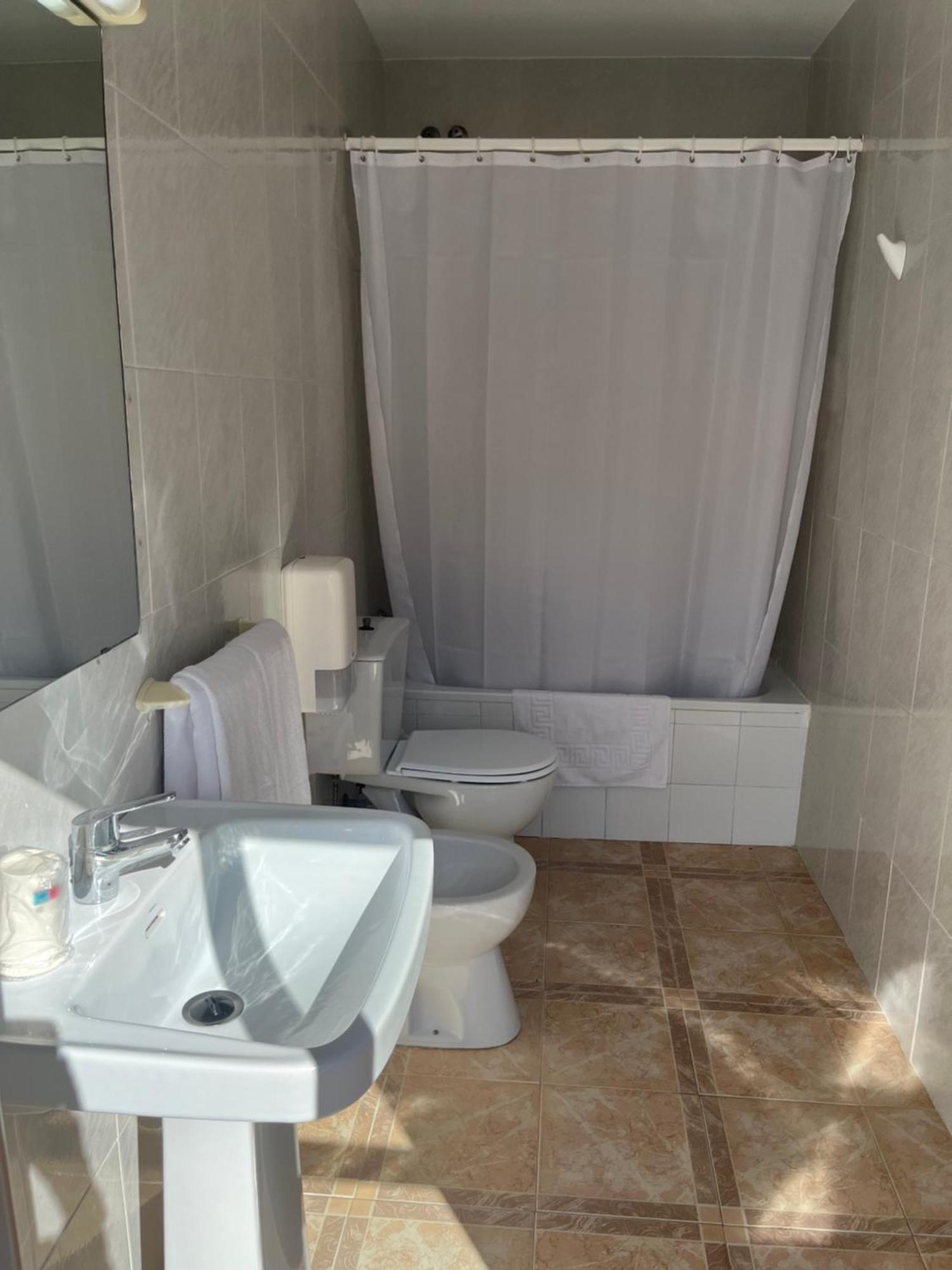 Hostal Μπαρβάτε Εξωτερικό φωτογραφία